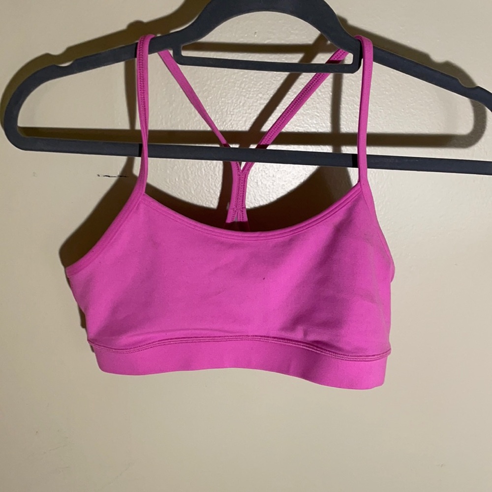 Lululemon sports bra size 4